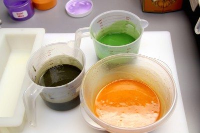 mixing in soap colorants